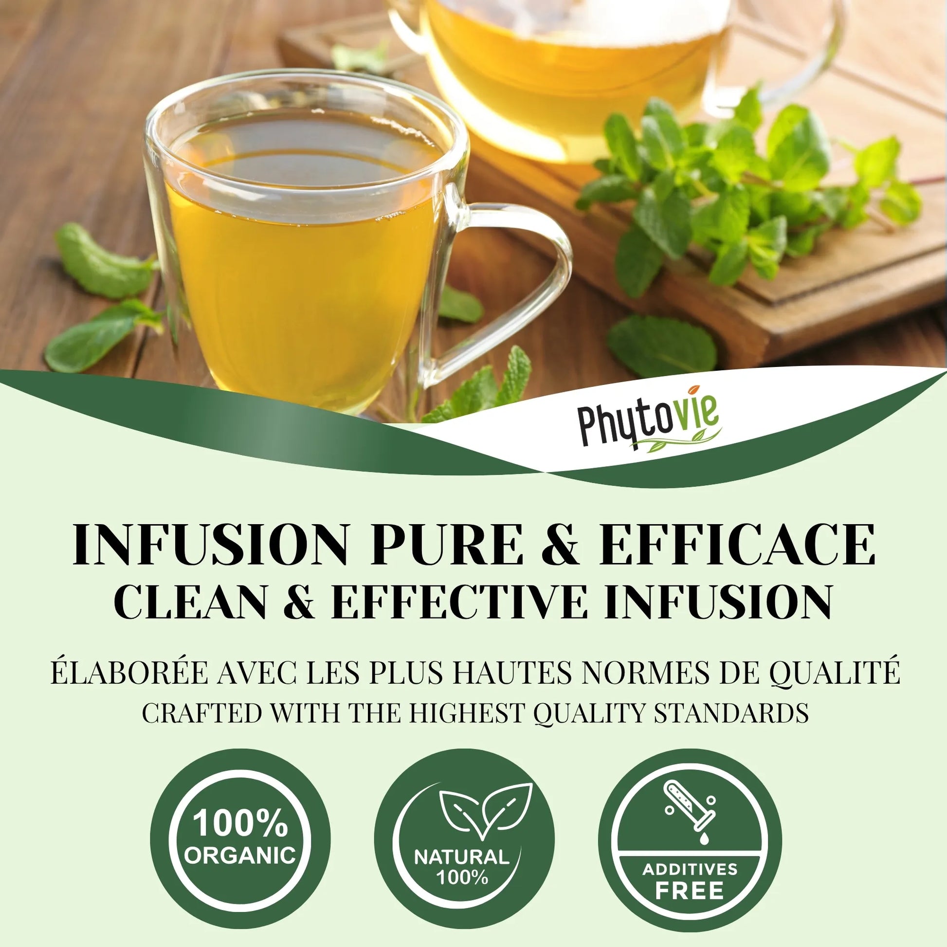 Tasse de tisane de mélisse accompagnée de feuilles naturelles, illustrant une infusion douce et citronnée propice au calme et à la relaxation
