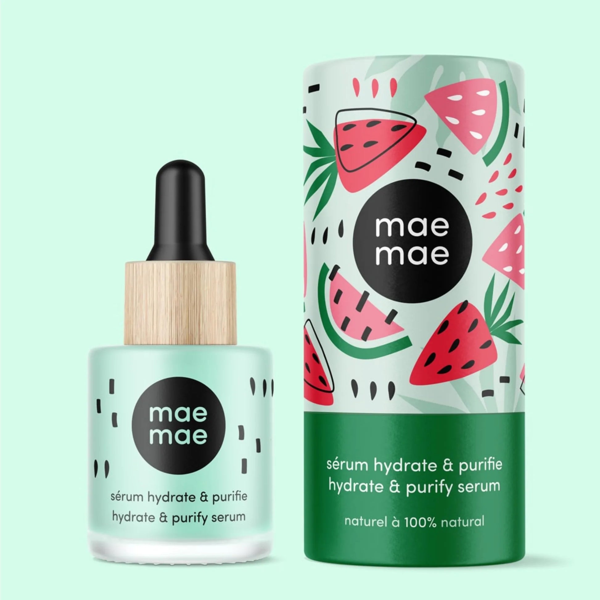 Sérum hydrate et purifie fraise et melon d’eau mae mae présenté avec son étui sur fond vert