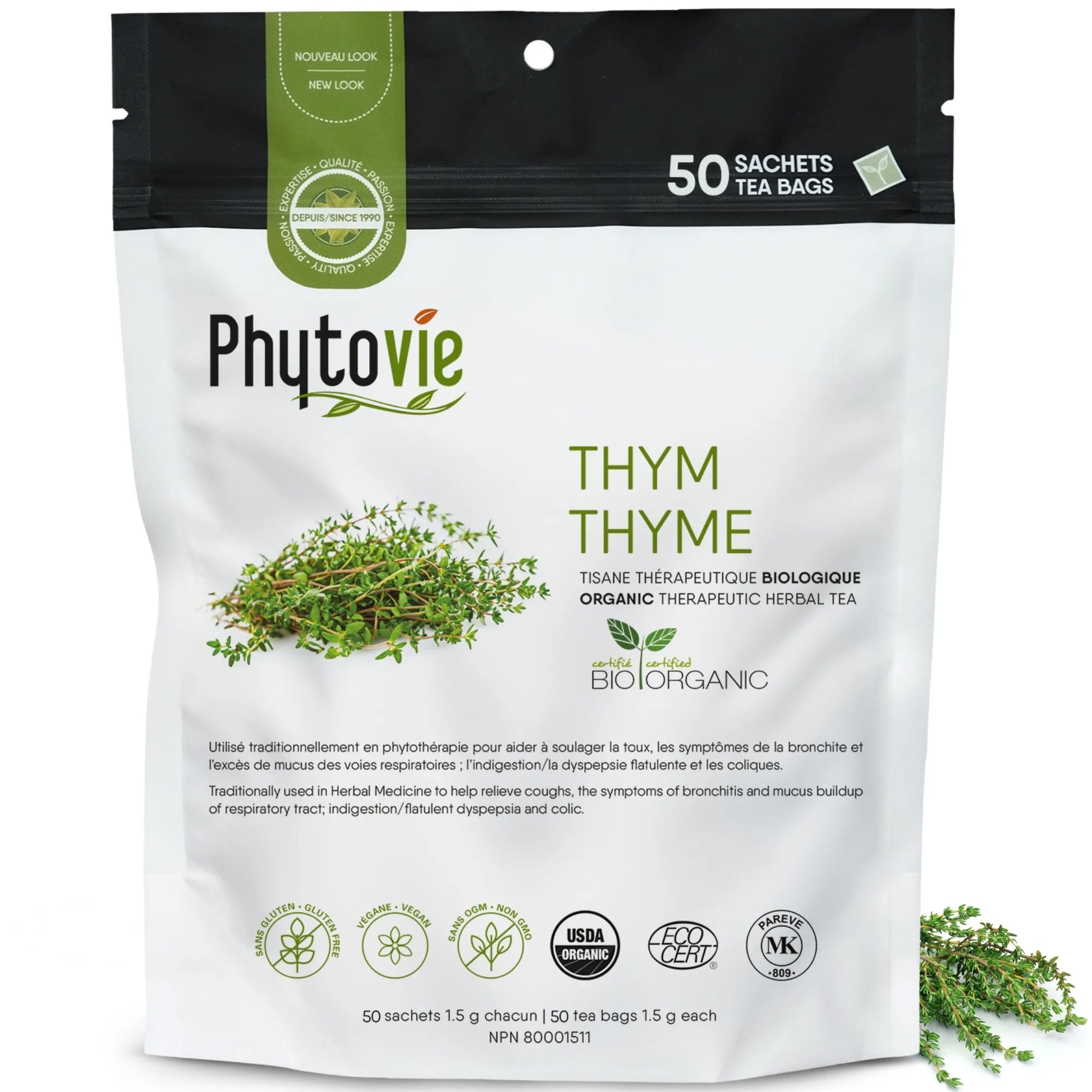 Tisane de thym bio en 50 sachets sur fond blanc avec plante de thym, infusion naturelle reconnue pour soutenir la respiration et la digestion
