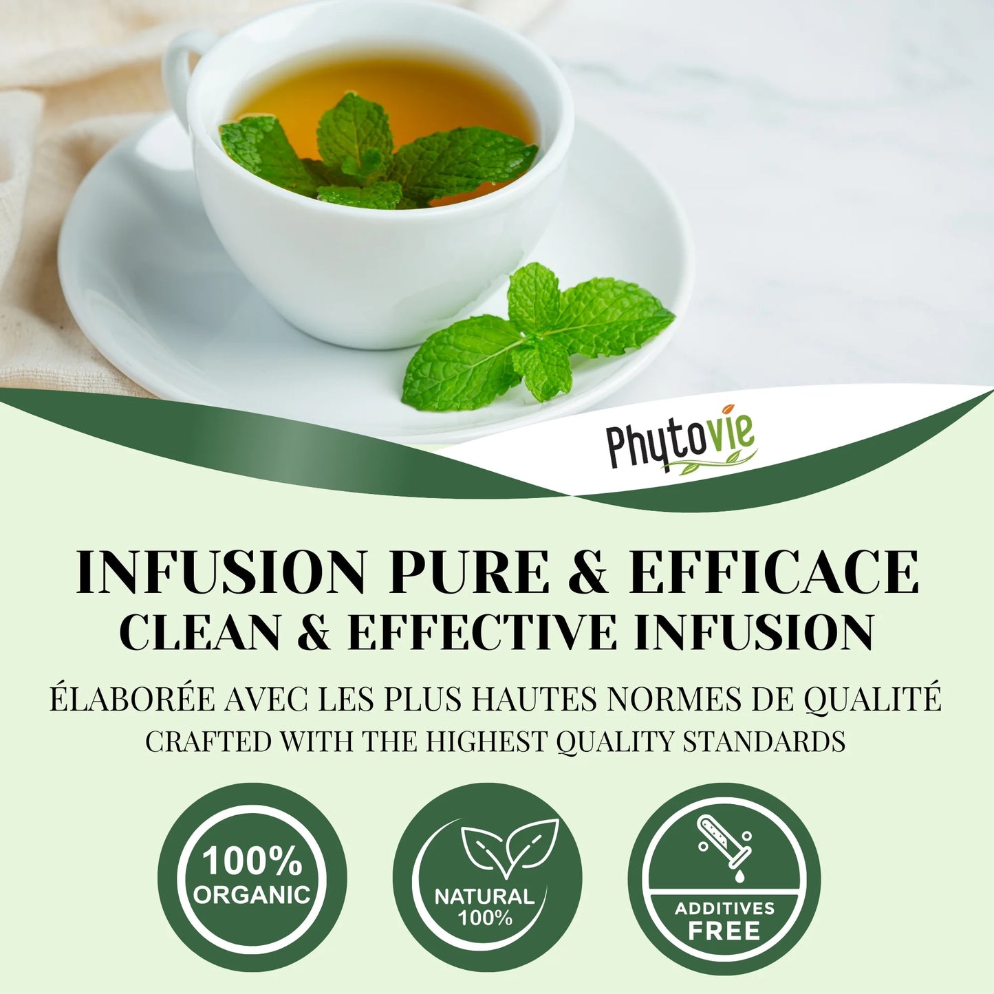 Tasse de tisane de menthe poivrée avec feuilles fraîches illustrant une infusion pure, naturelle et efficace, 100% biologique sans additifs et de qualité supérieure